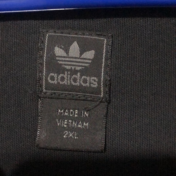 Retro Gold Adidas - Picture 3 of 4